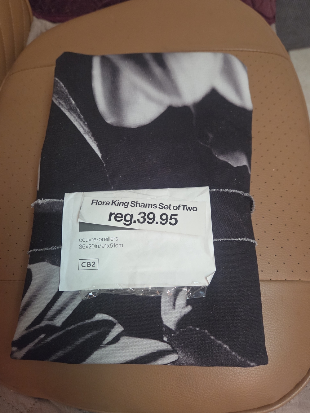 NWOT CB2 FLORA Black and White Floral King Shams - Set of Two - 100% COTTON